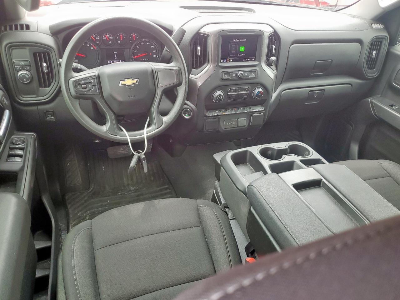 2024 CHEVROLET Silverado
