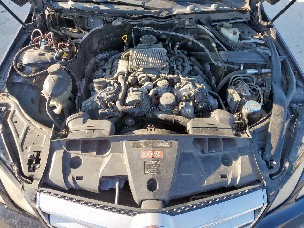 2010 MERCEDES-BENZ E-Class