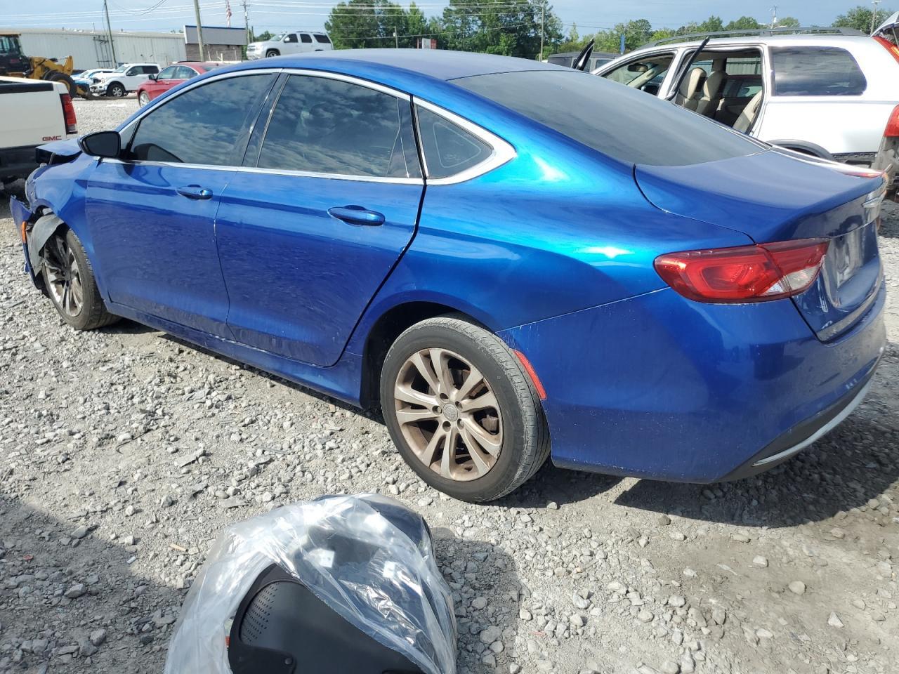 2015 CHRYSLER 200