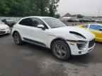 2016 PORSCHE Macan
