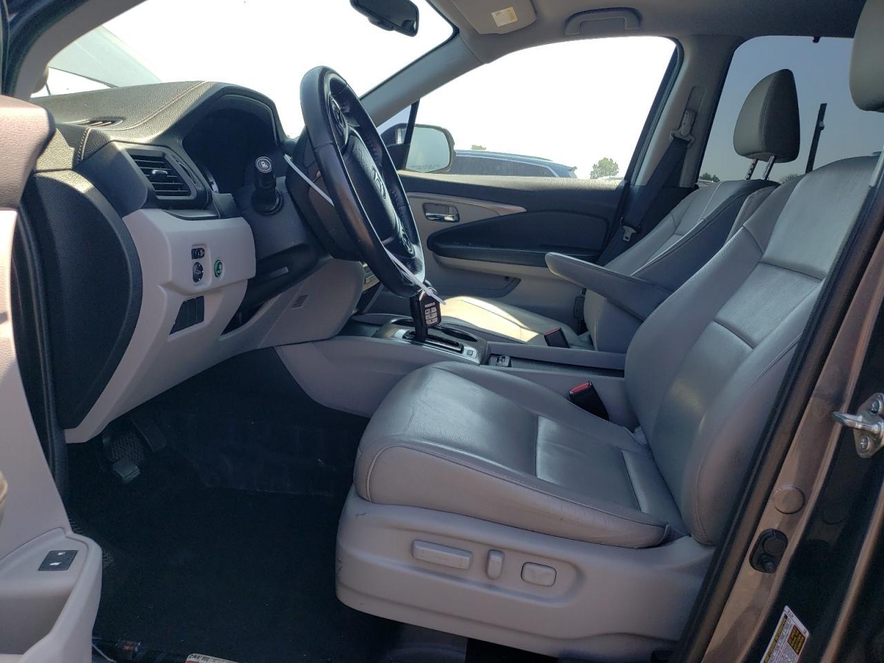 2017 HONDA PILOT