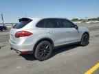 2014 PORSCHE CAYENNE