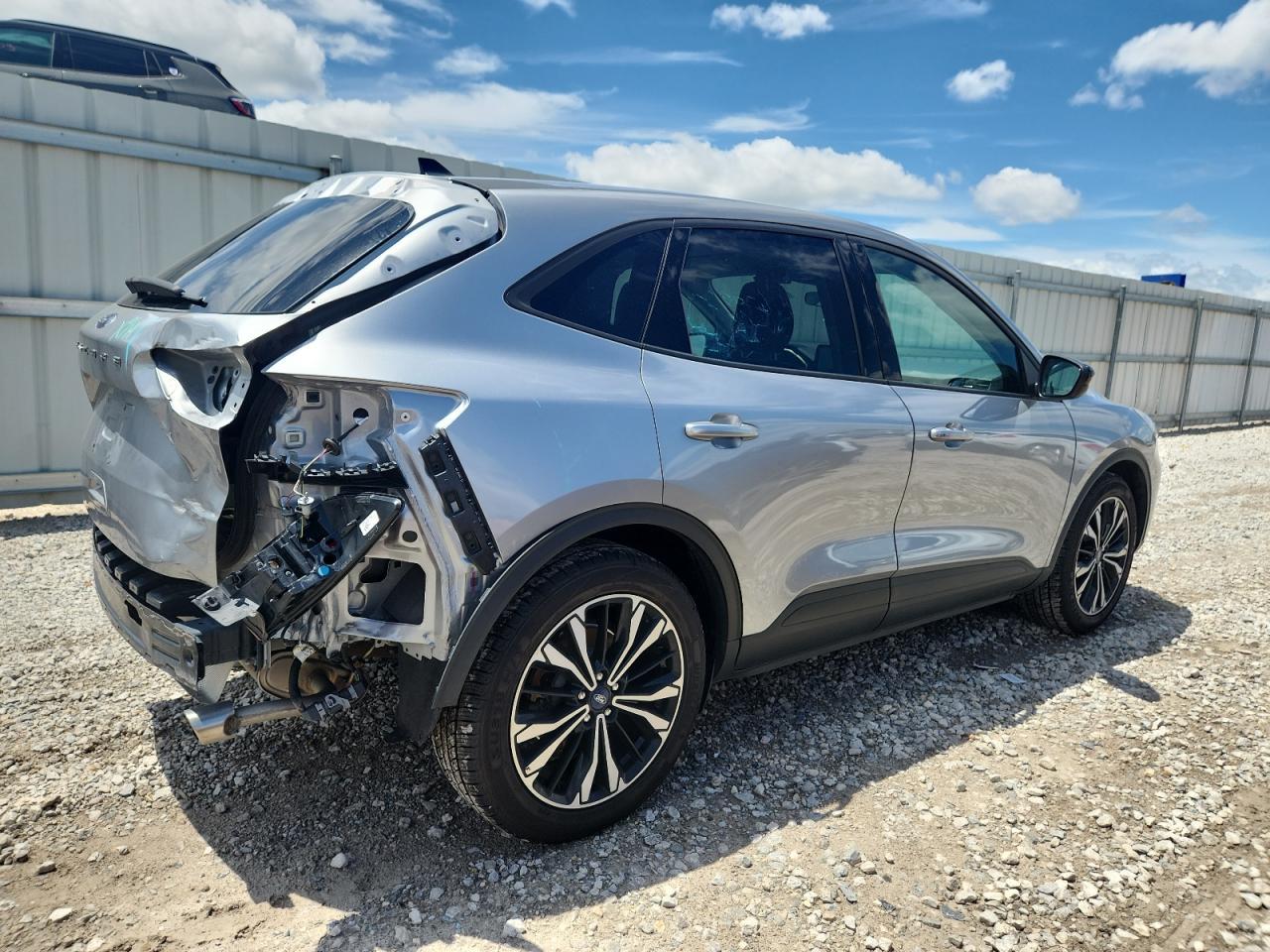 2021 FORD ESCAPE