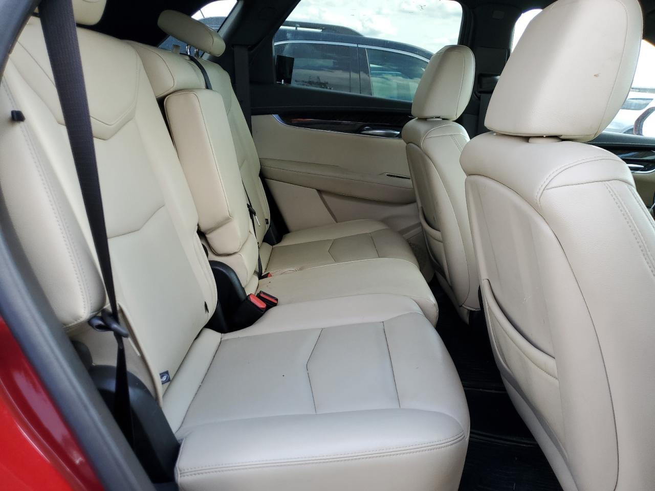 2019 CADILLAC XT5