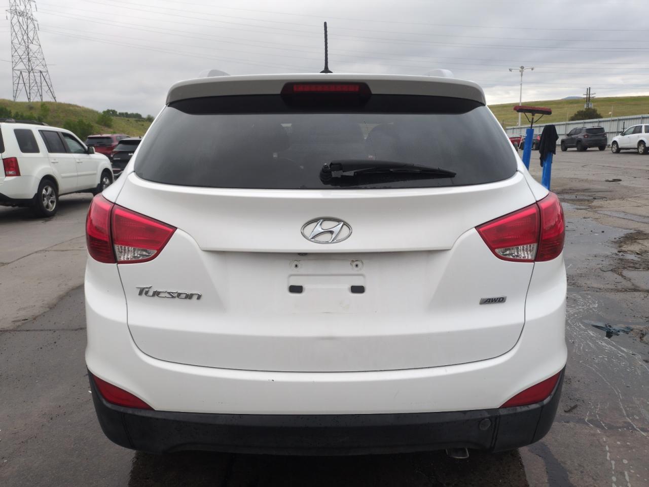 2015 HYUNDAI TUCSON
