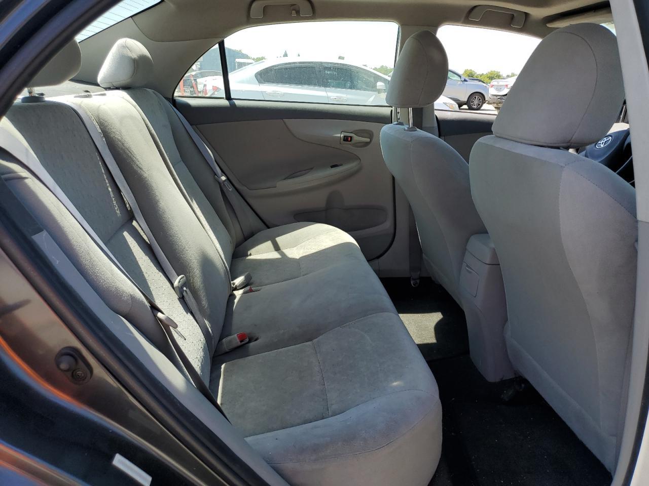 2009 TOYOTA COROLLA