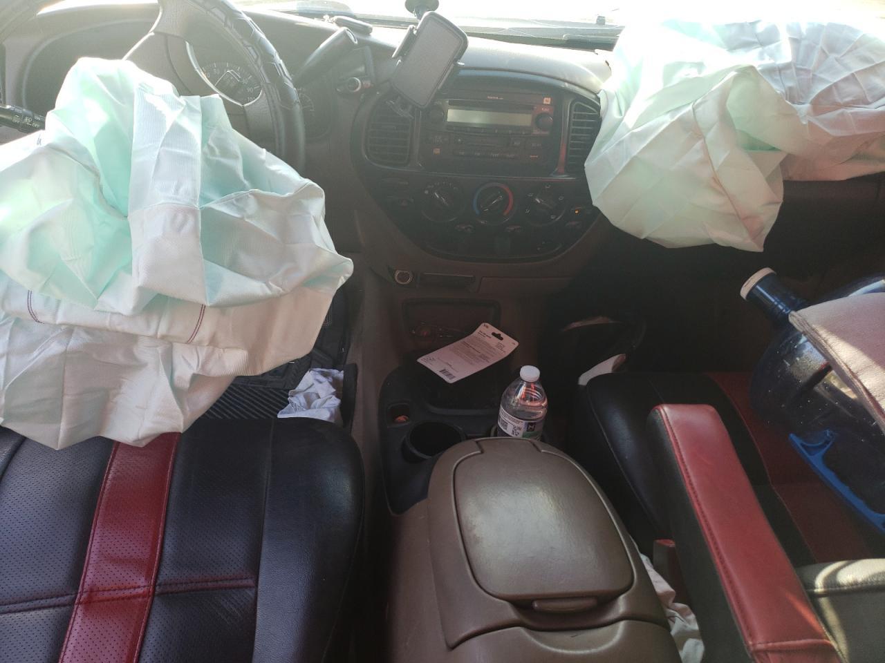 2004 TOYOTA TUNDRA