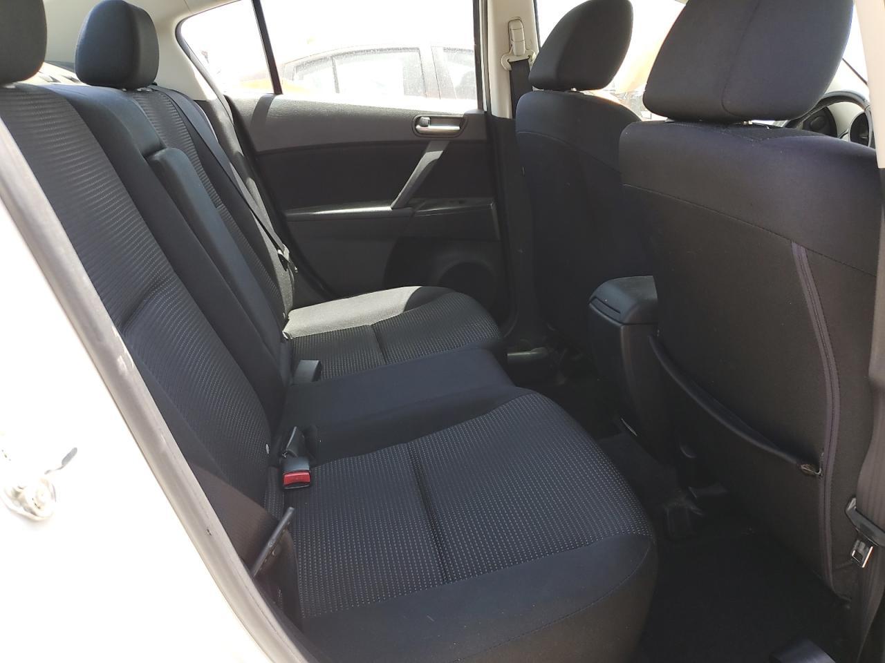 2012 MAZDA 3