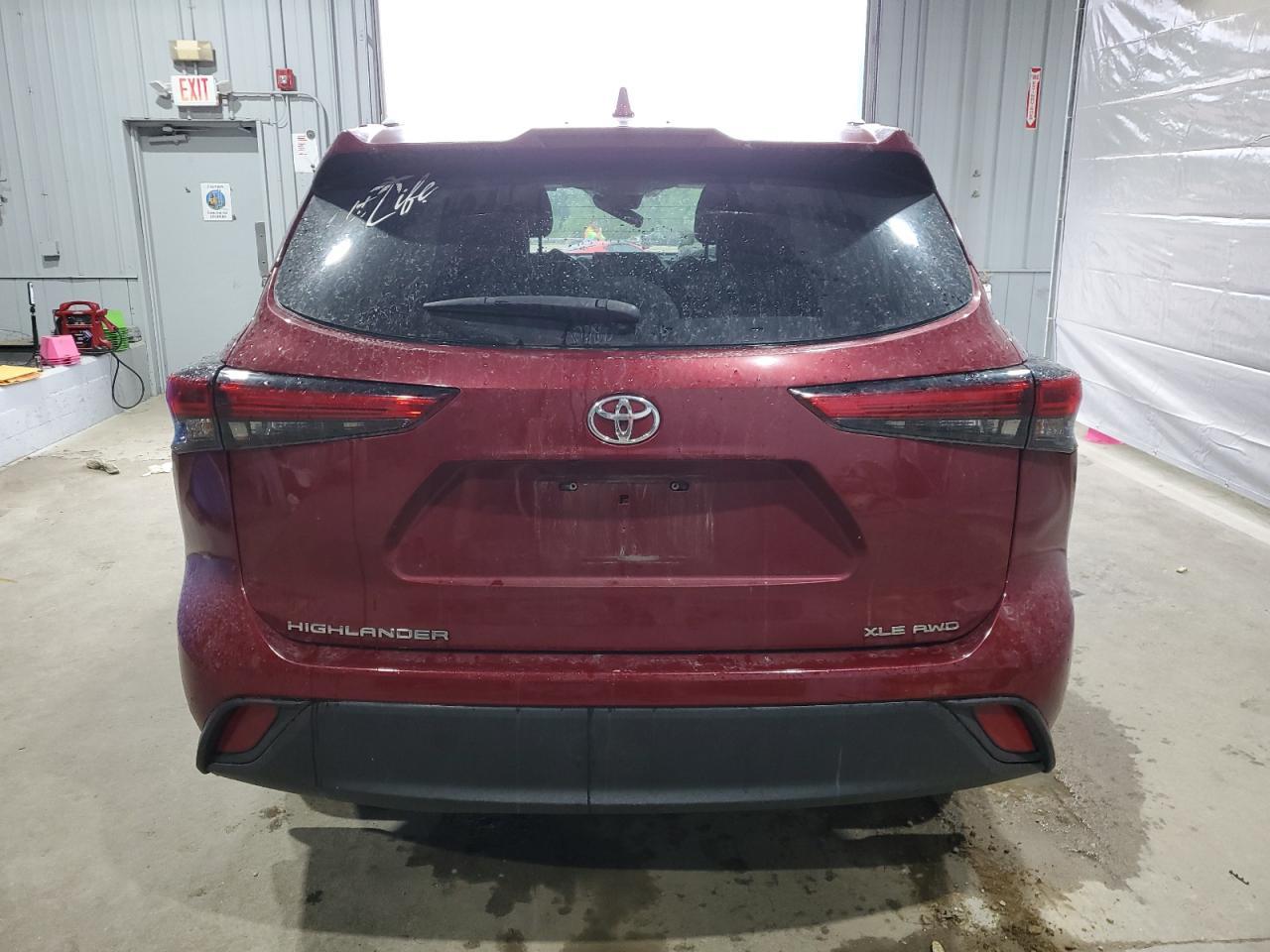 2022 TOYOTA HIGHLANDER