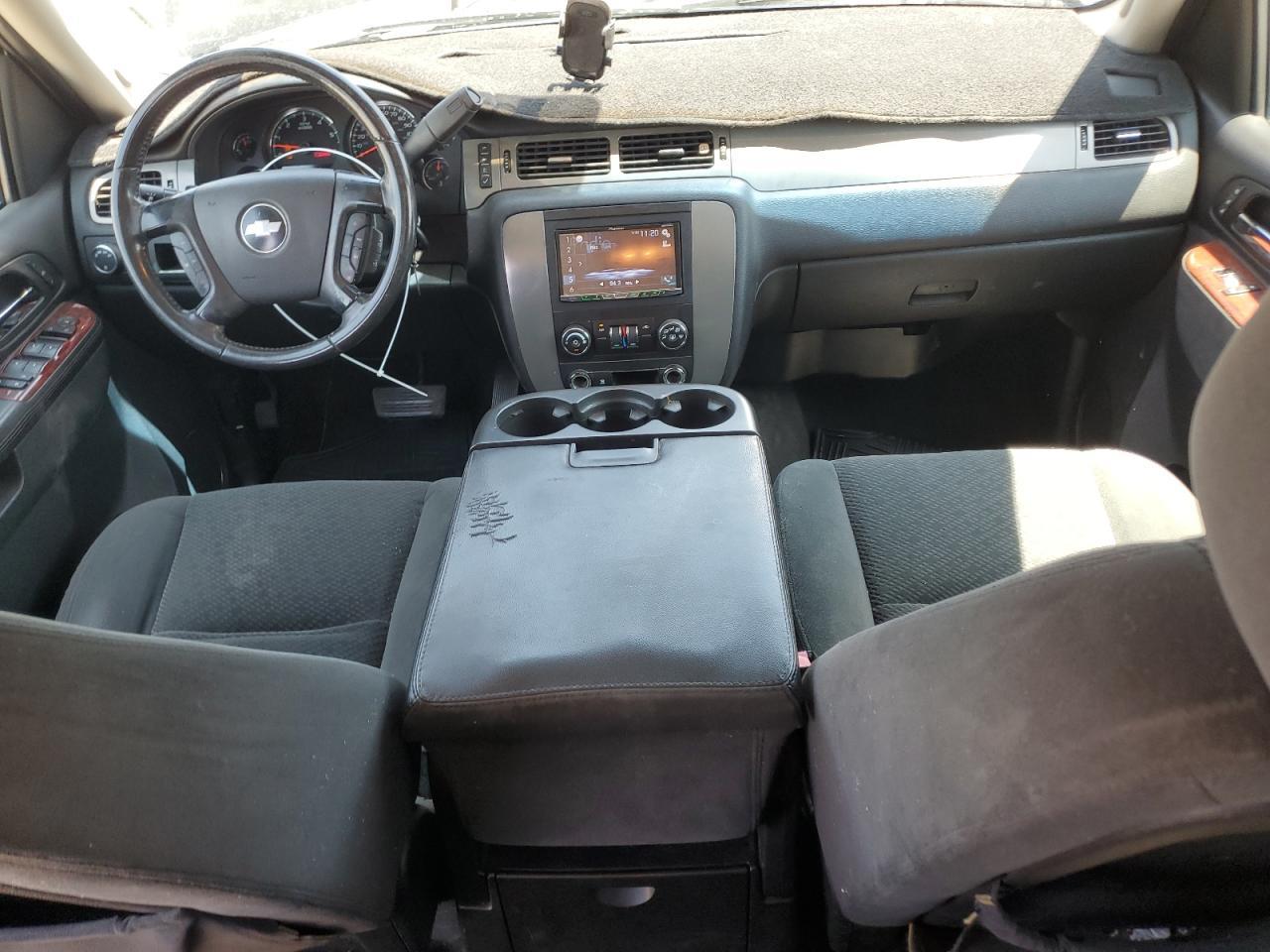 2008 CHEVROLET Suburban