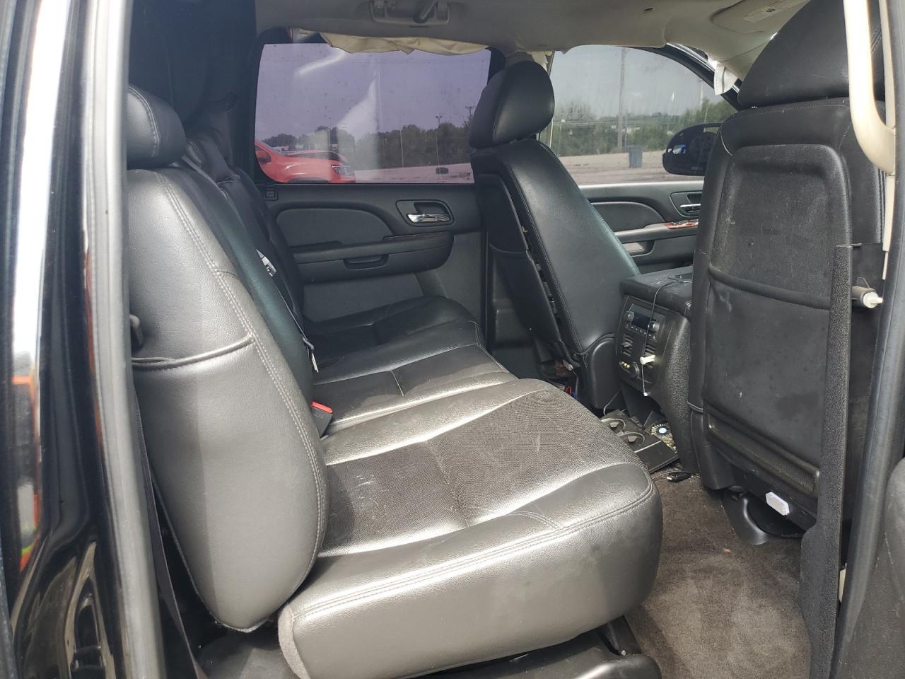 2013 CHEVROLET Avalanche
