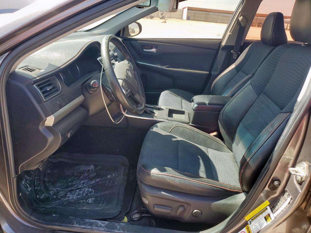 2015 TOYOTA CAMRY