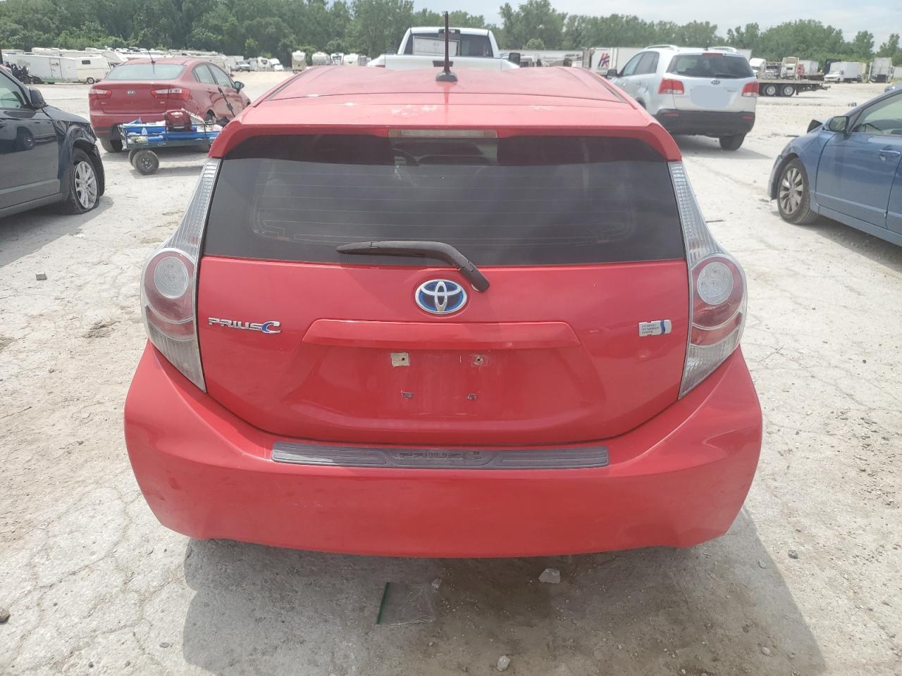 2013 TOYOTA Prius c