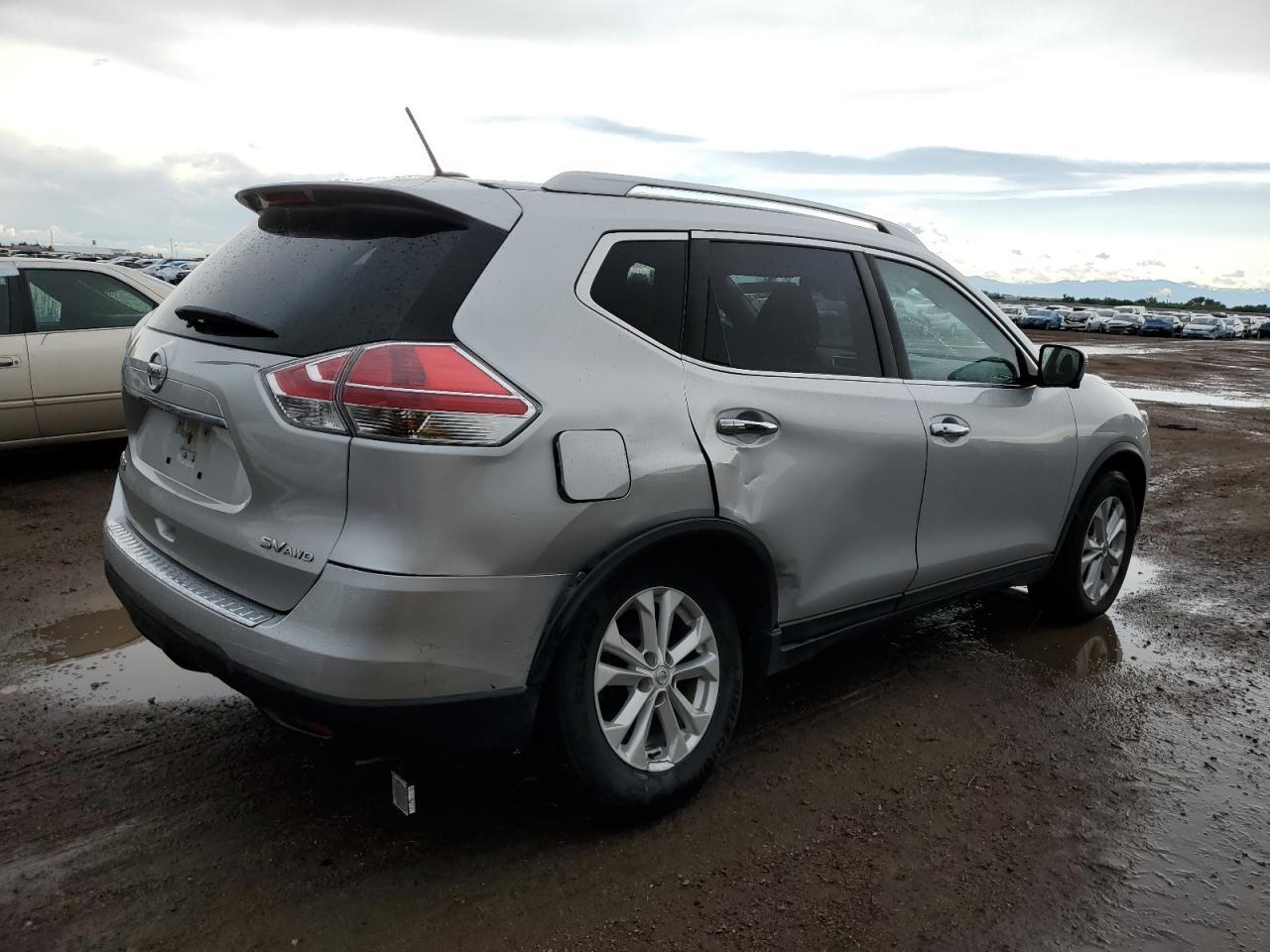 2016 NISSAN ROGUE