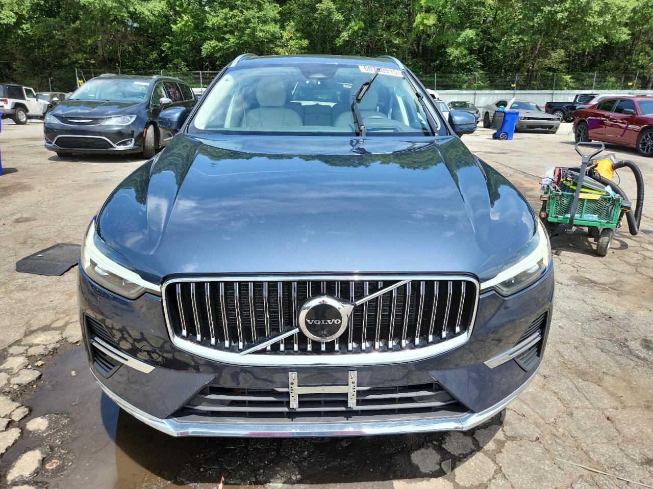2022 VOLVO XC60