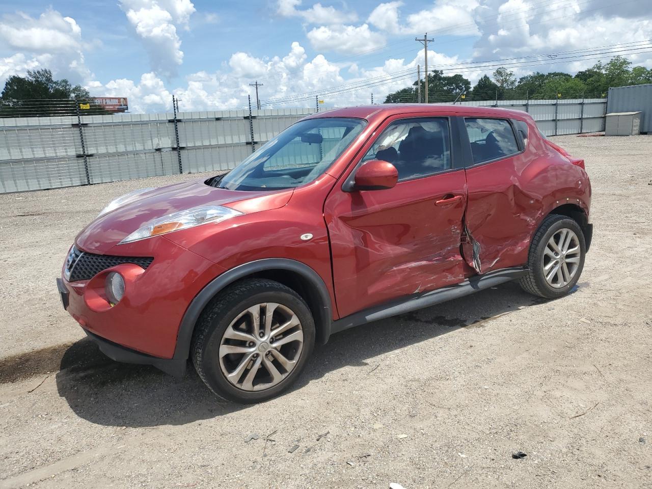 2013 NISSAN Juke