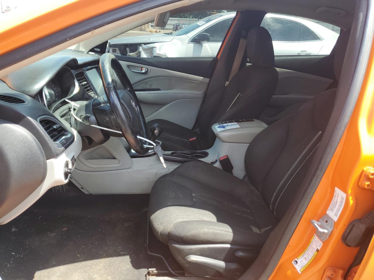 2013 DODGE Dart