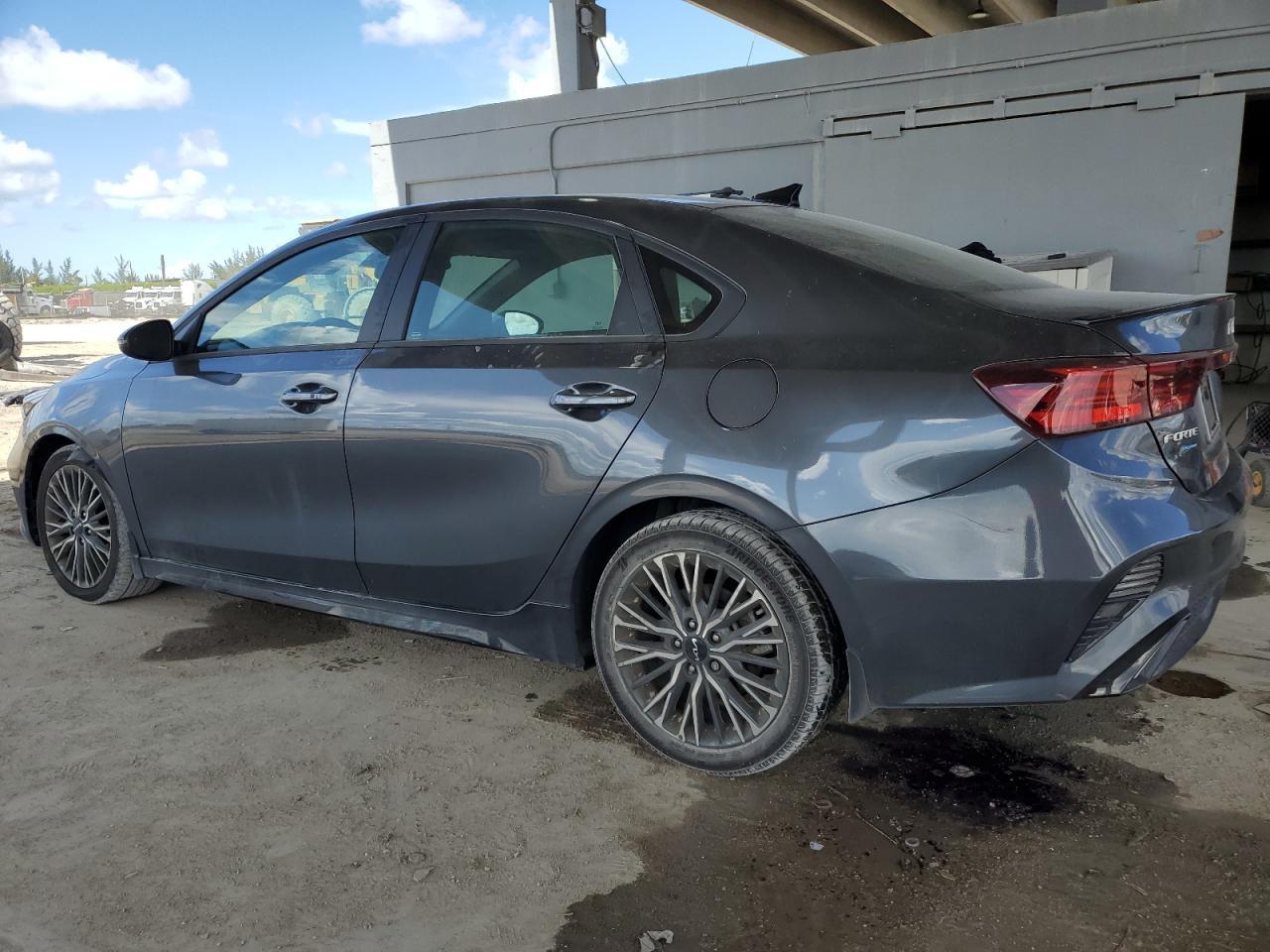 2024 KIA FORTE