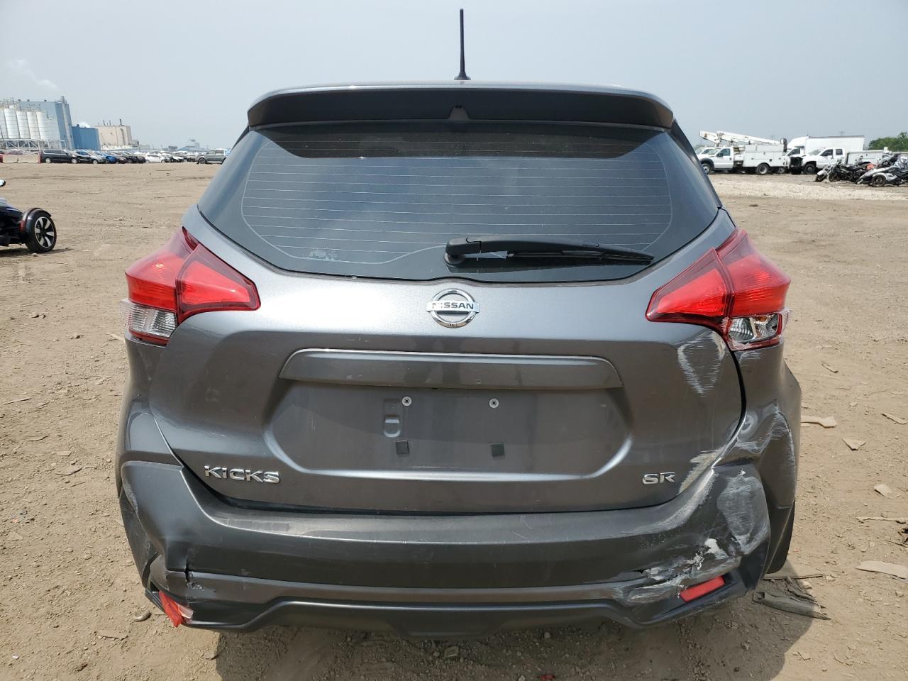 2019 NISSAN KICKS