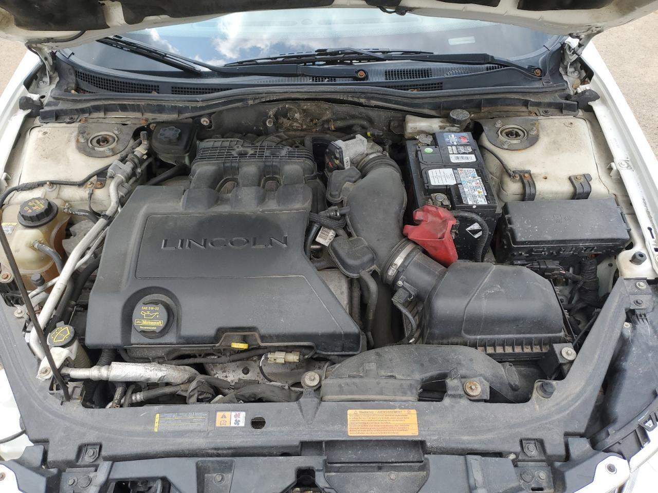 2011 LINCOLN MKZ