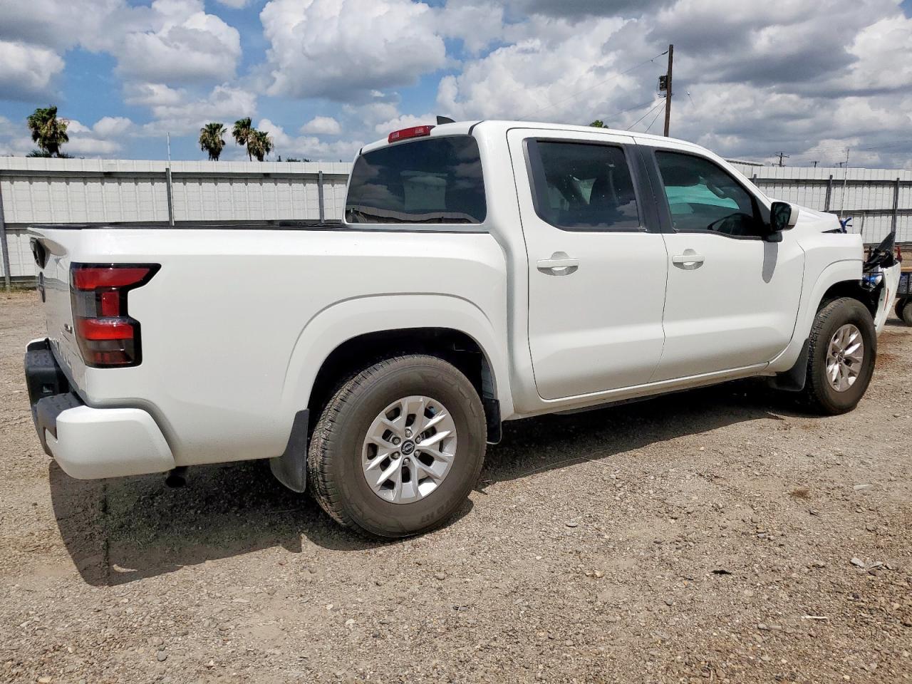 2024 NISSAN Frontier