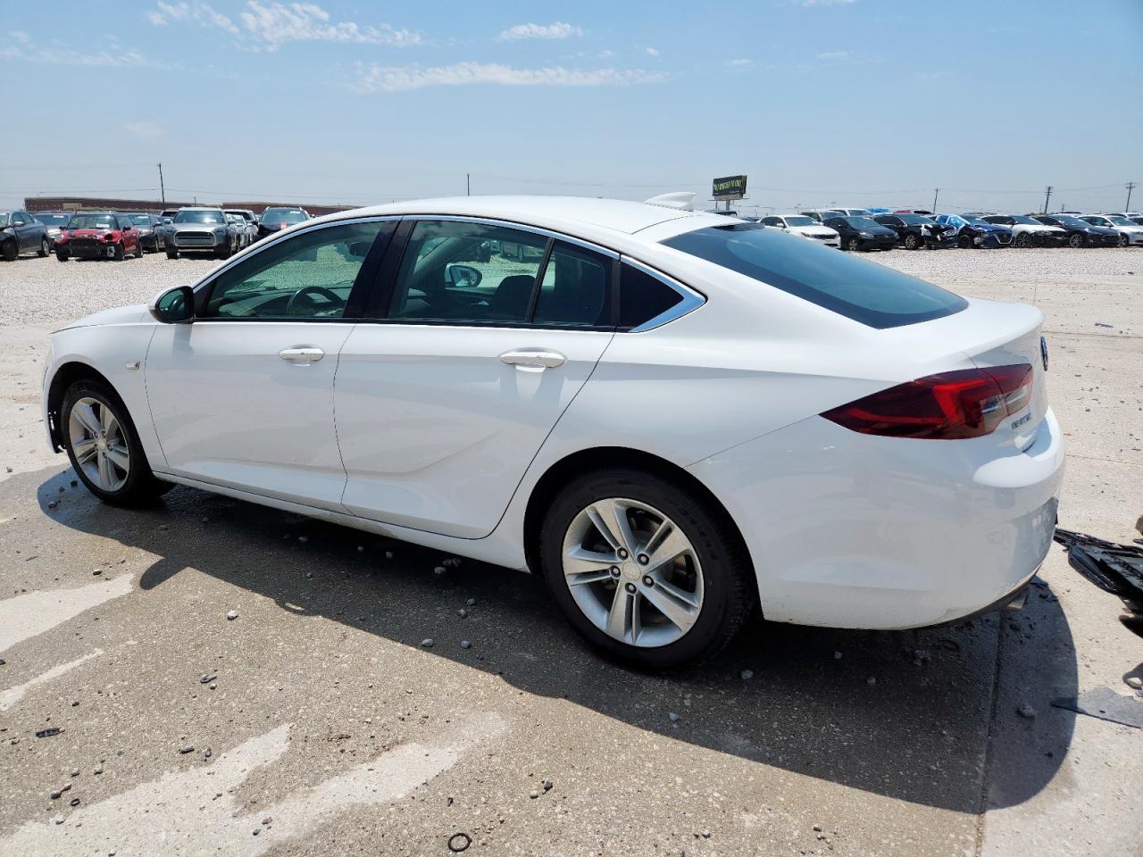 2018 BUICK Regal