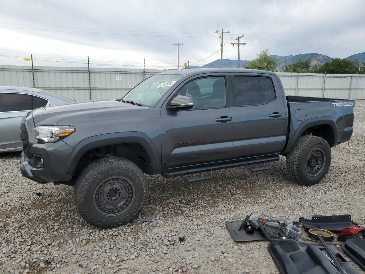 2016 TOYOTA TACOMA