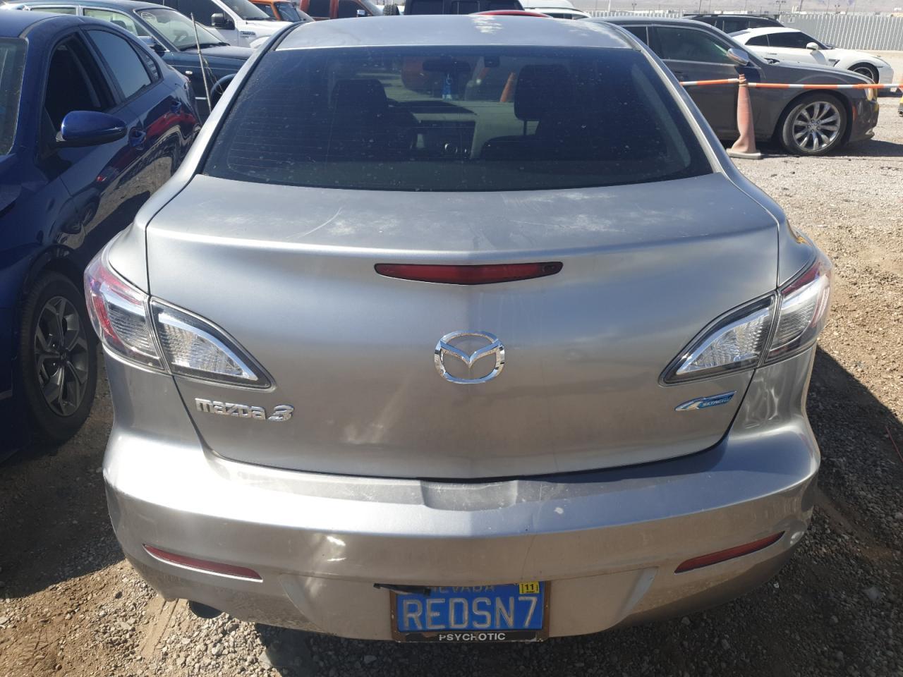 2013 MAZDA 3