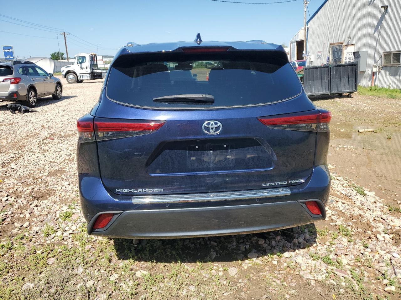 2022 TOYOTA HIGHLANDER