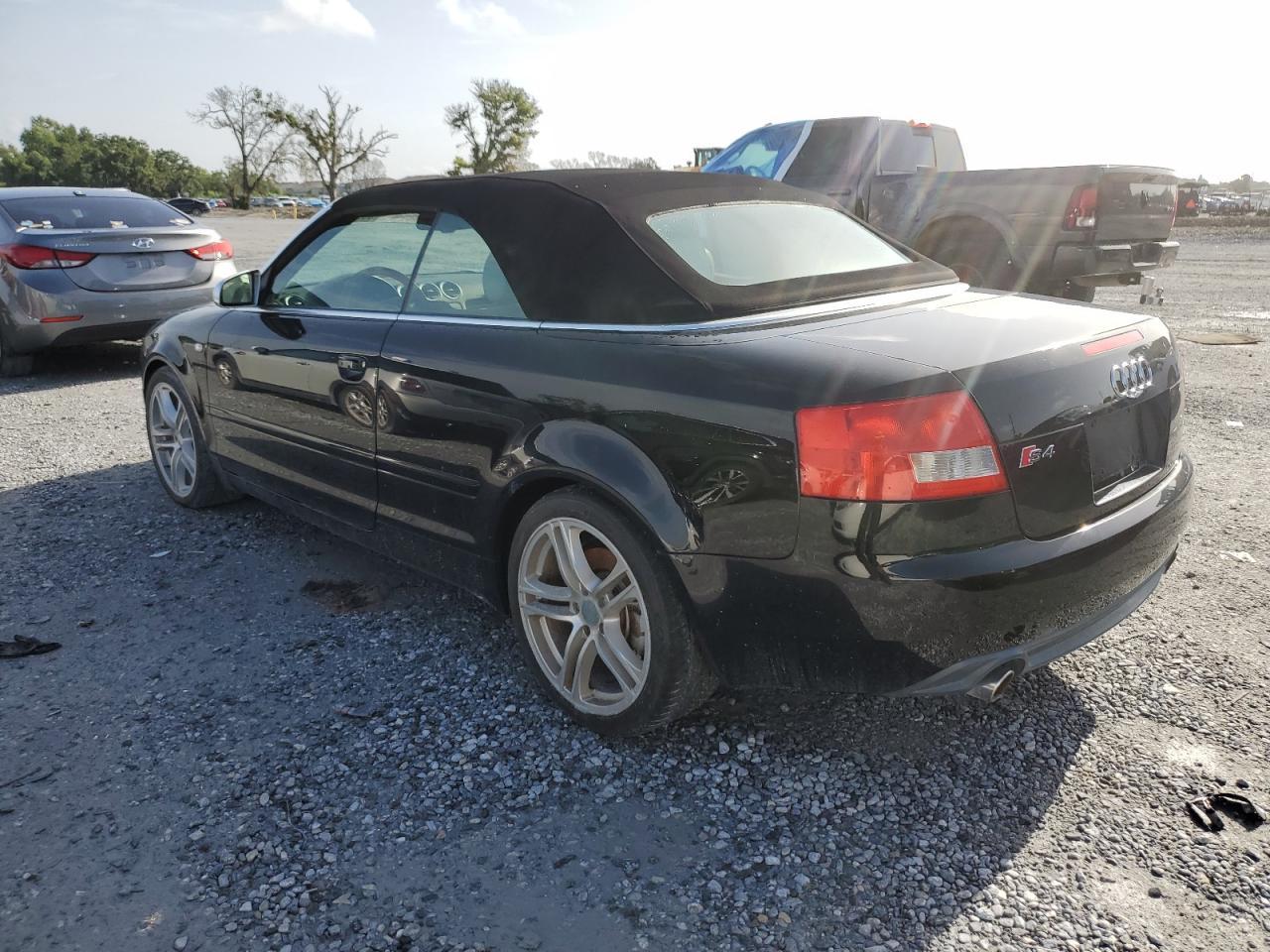 2005 AUDI S4