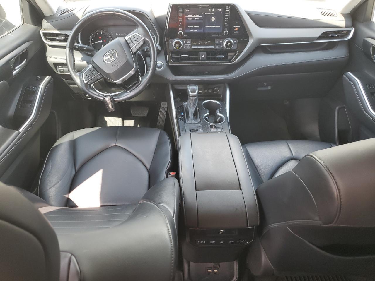 2020 TOYOTA HIGHLANDER