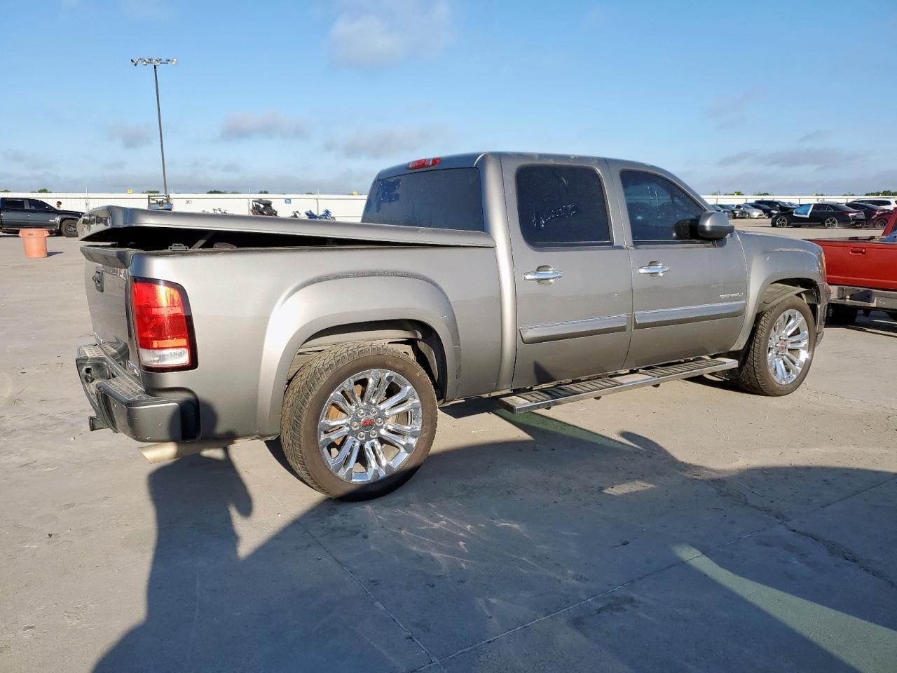 2013 GMC Sierra
