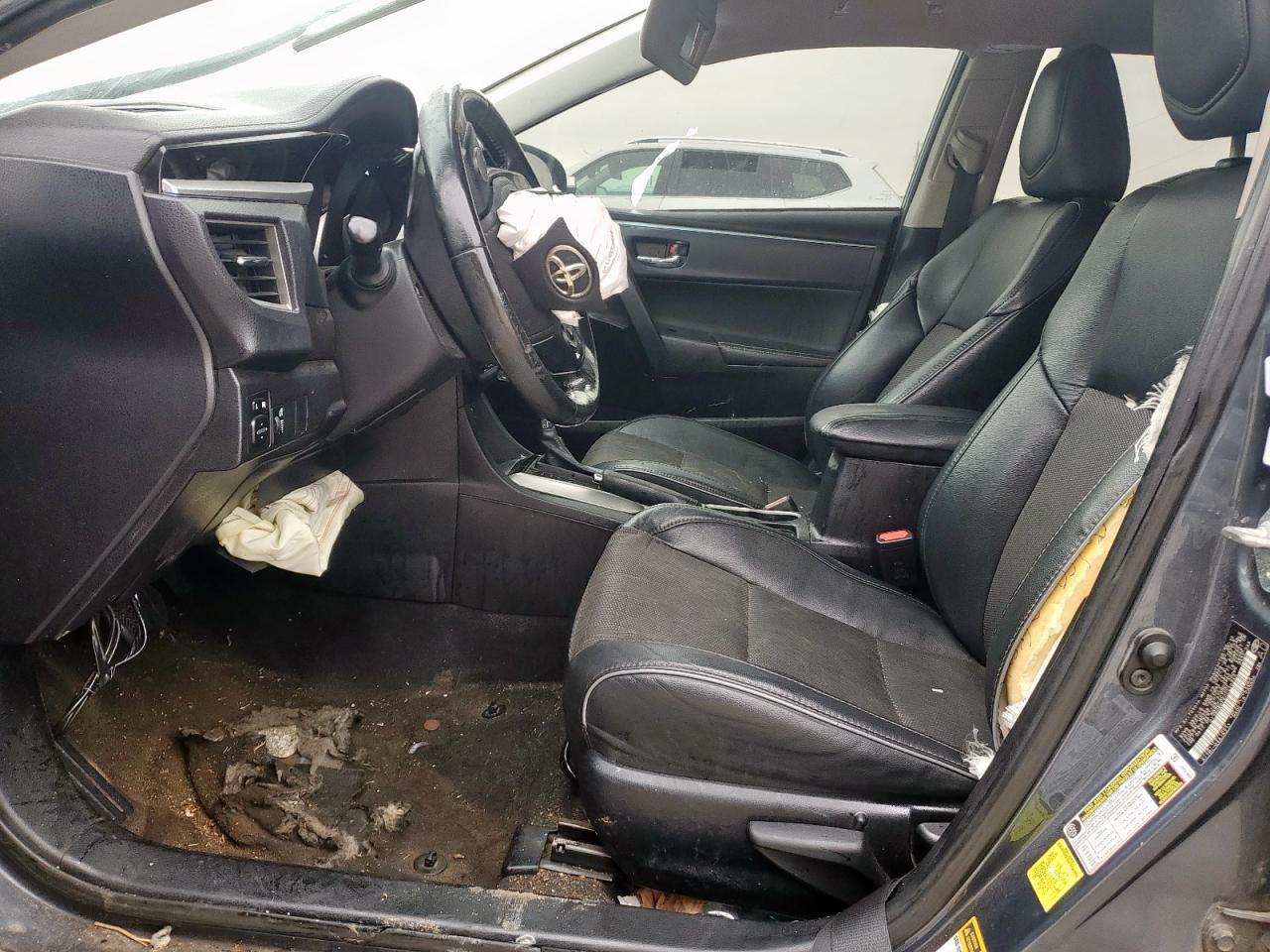 2015 TOYOTA COROLLA