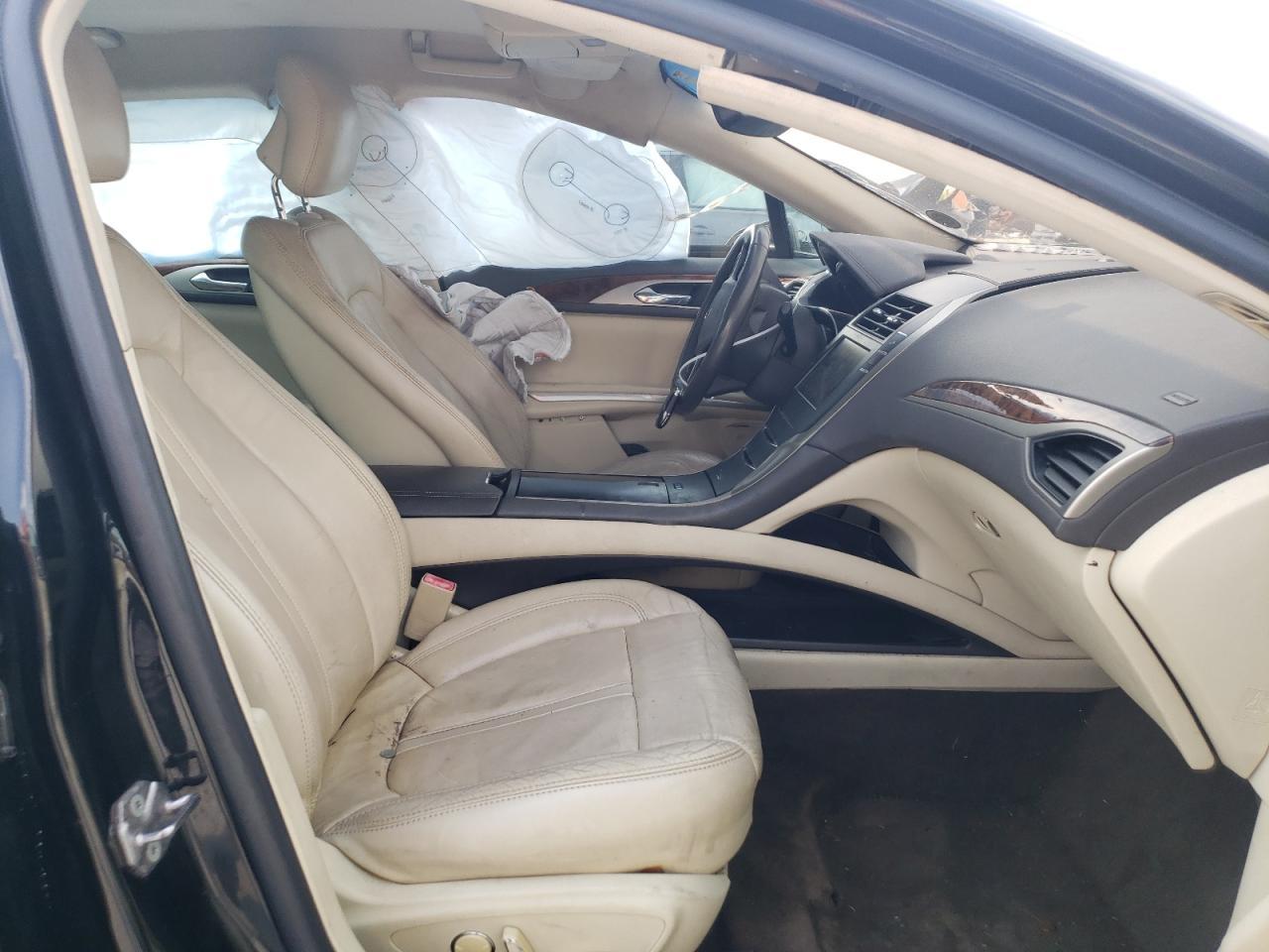 2013 LINCOLN MKZ
