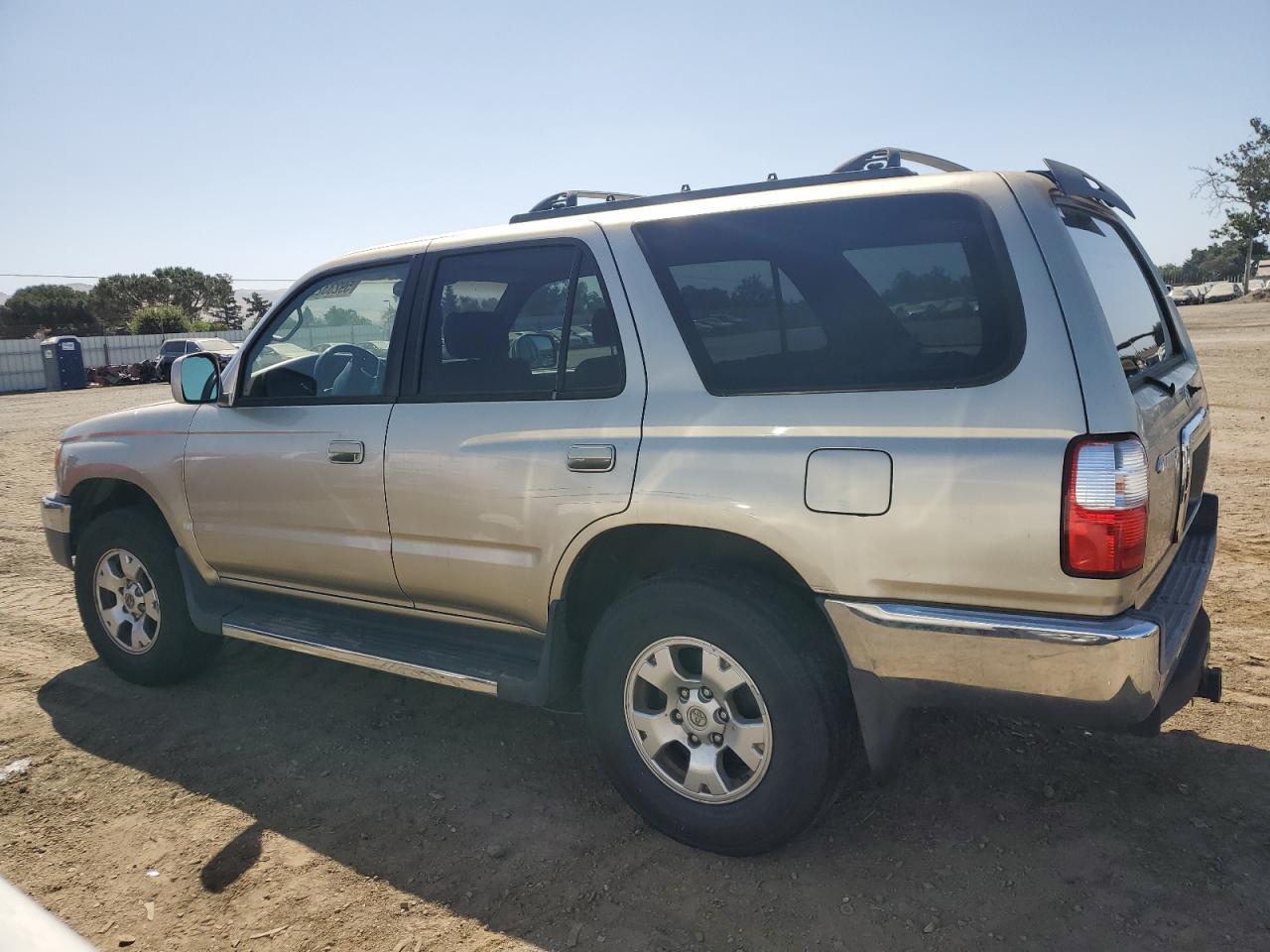 2002 TOYOTA 4Runner