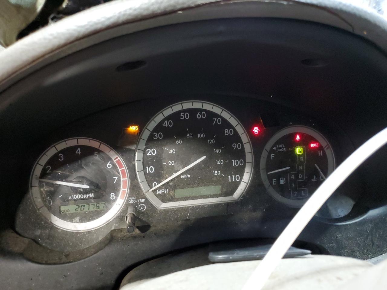 2005 TOYOTA SIENNA