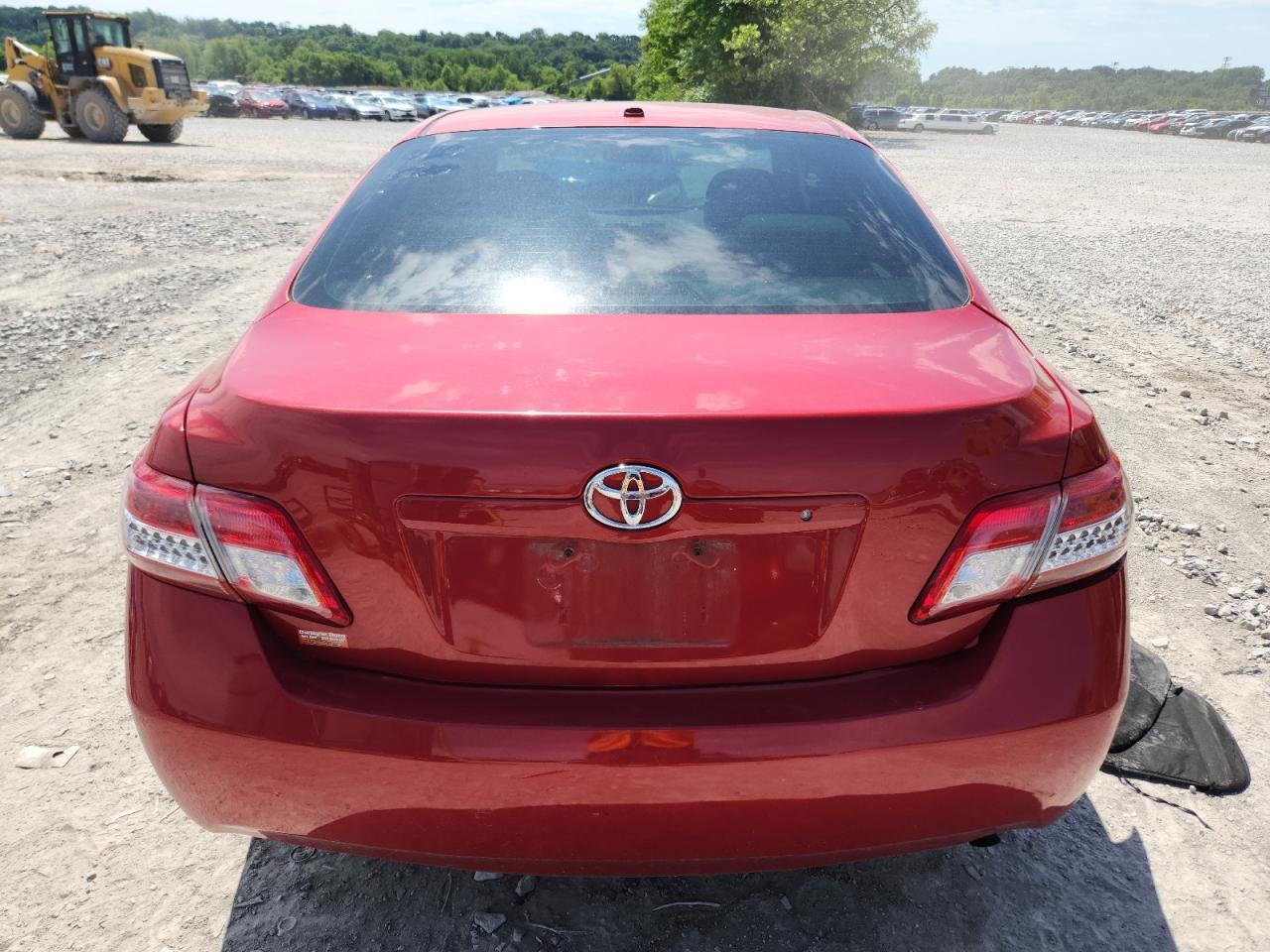 2011 TOYOTA CAMRY