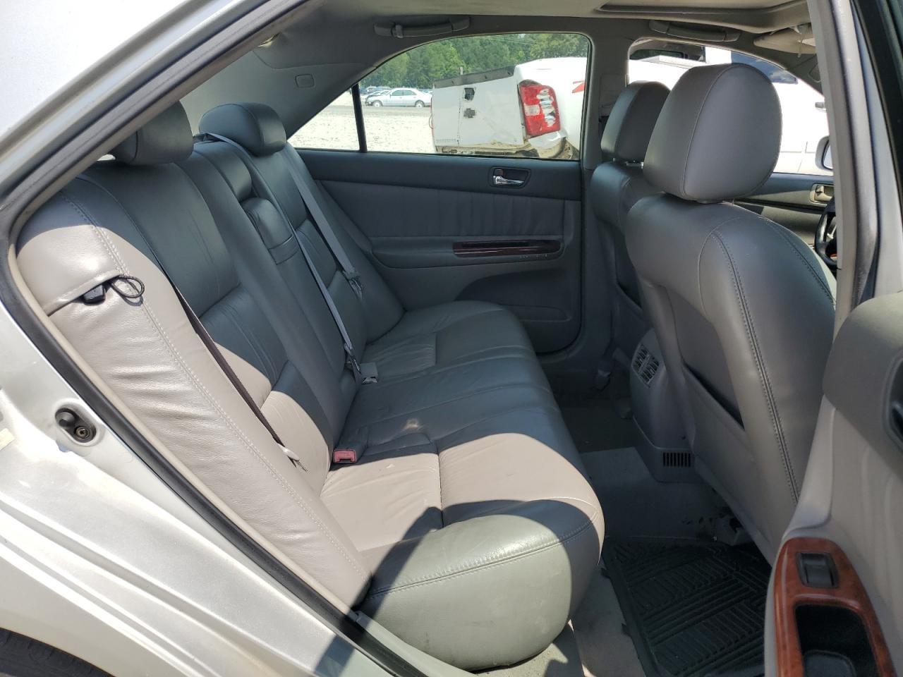 2002 TOYOTA CAMRY