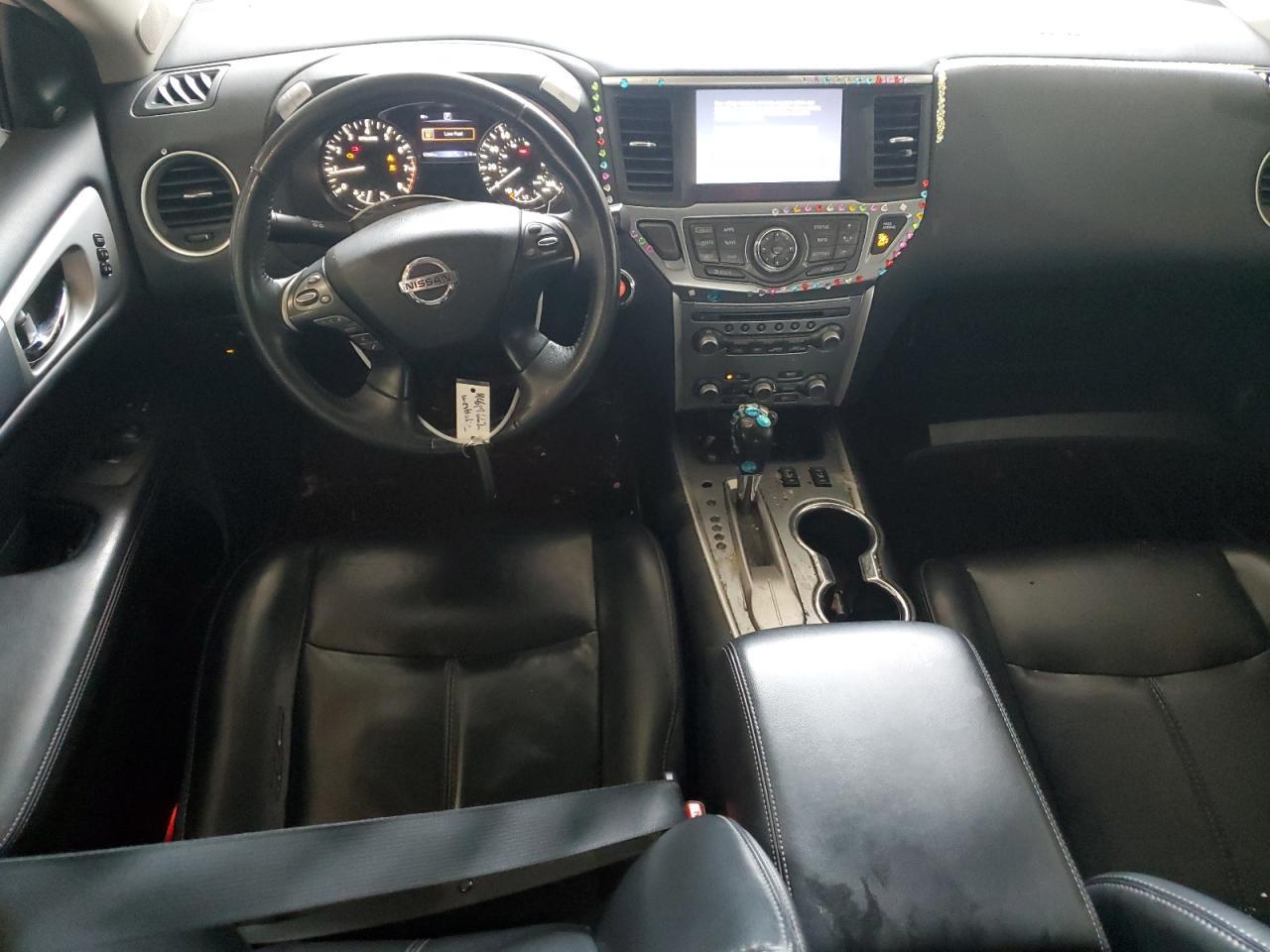 2017 NISSAN PATHFINDER