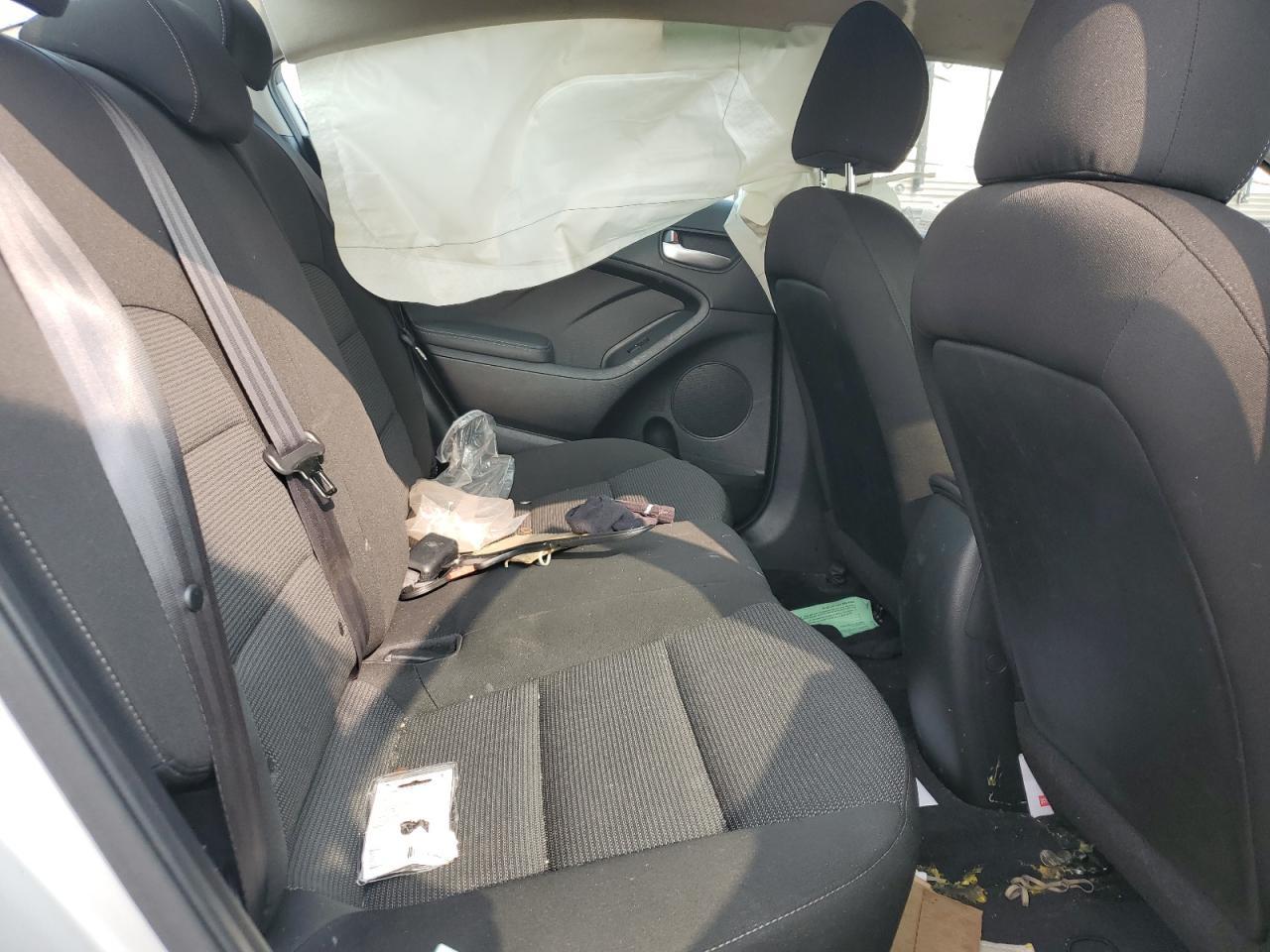 2017 KIA FORTE