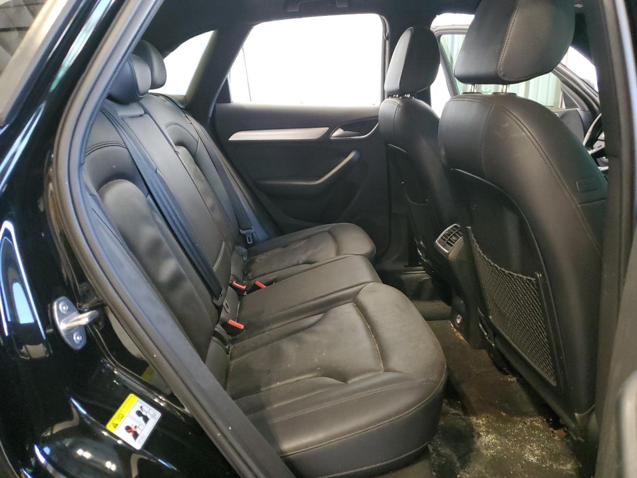 2015 AUDI Q3