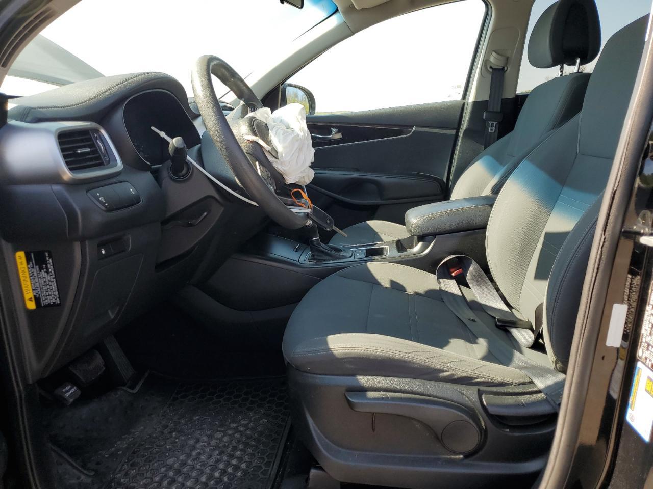 2017 KIA SORENTO
