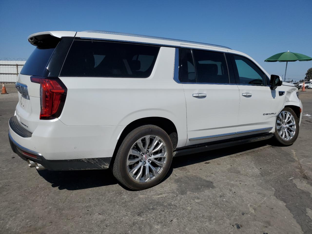2024 GMC Yukon