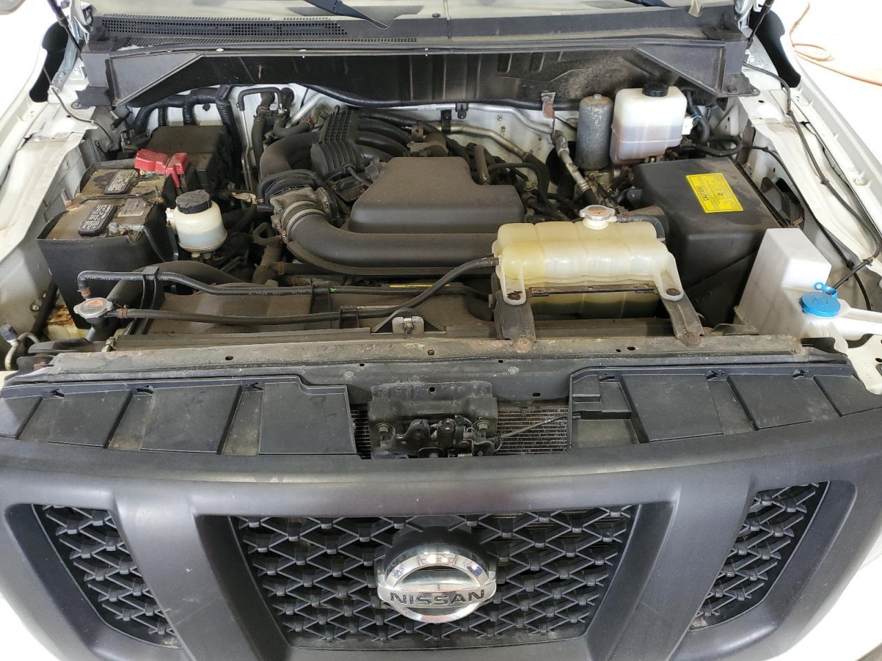 2017 NISSAN Nv