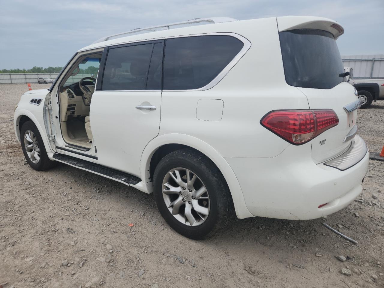 2012 INFINITI QX56