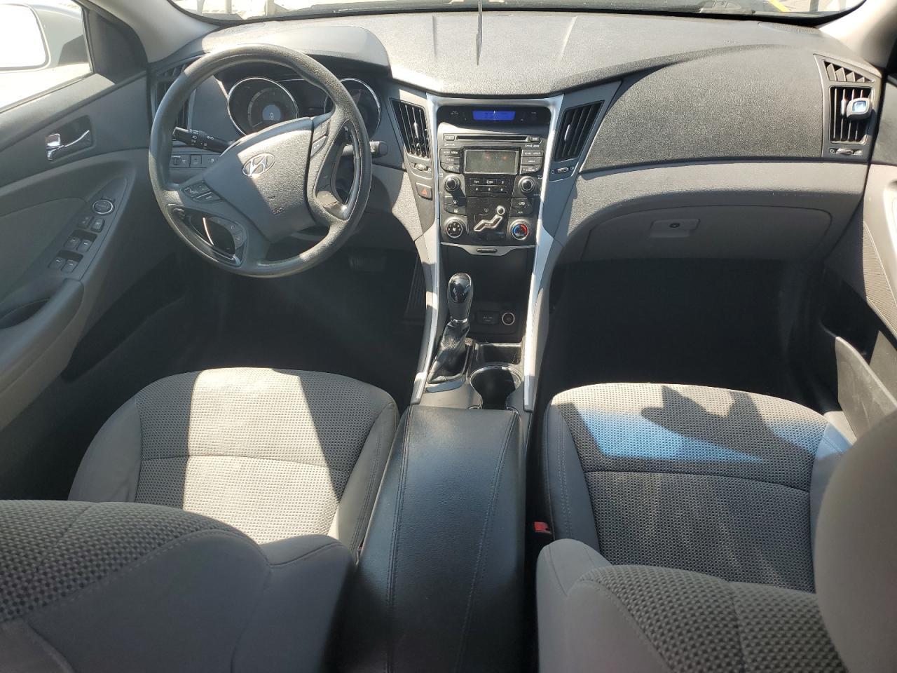 2013 HYUNDAI SONATA