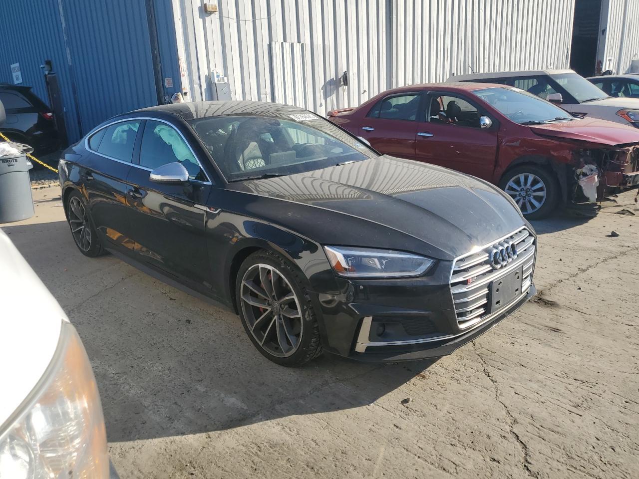 2018 AUDI S5
