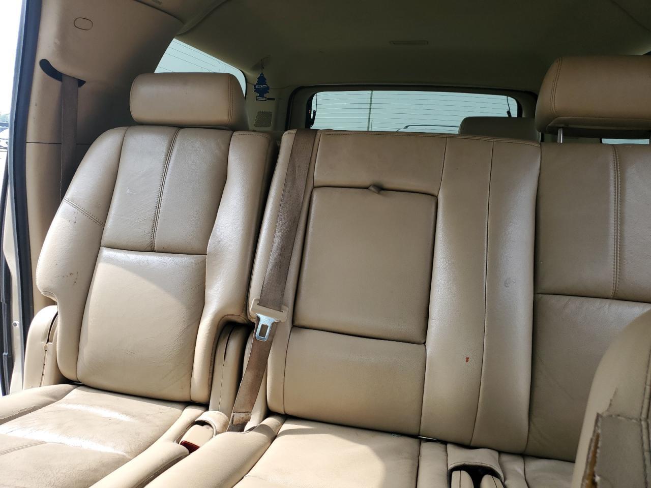 2008 CHEVROLET Suburban