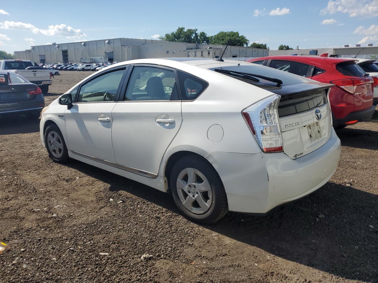 2011 TOYOTA PRIUS