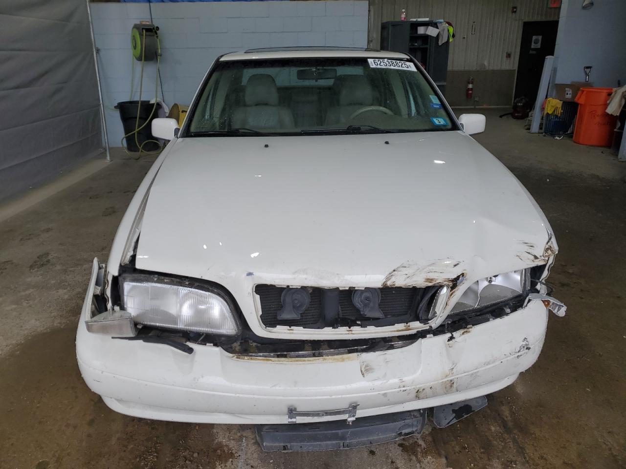 1999 VOLVO S70